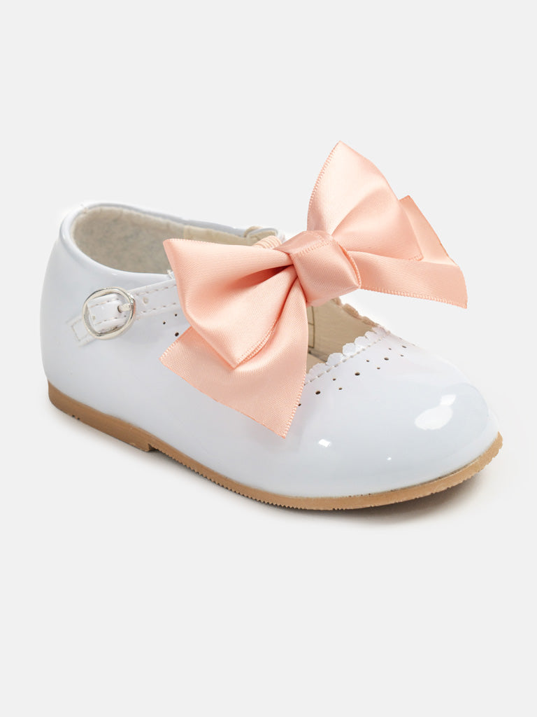 Baby Girl Mary-Jane Scalloped Trim Shoes Chic Collection - Peach