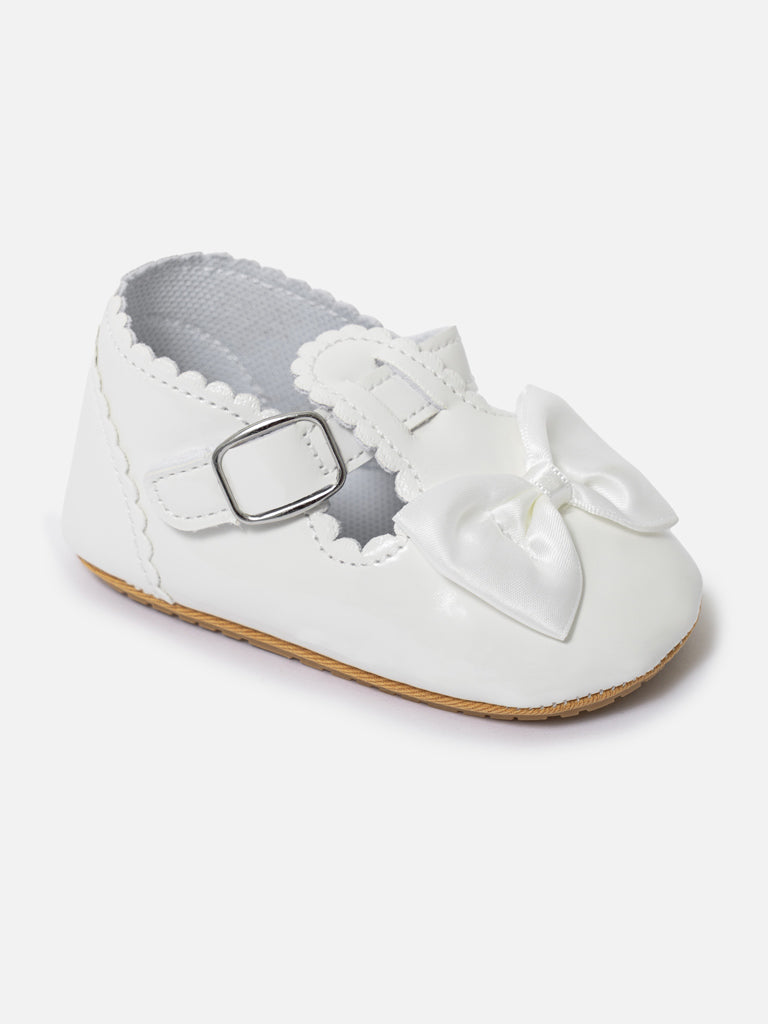 Baby Girl Quilted T-Bar Soft Sole Pre-Walker Shoes - White
