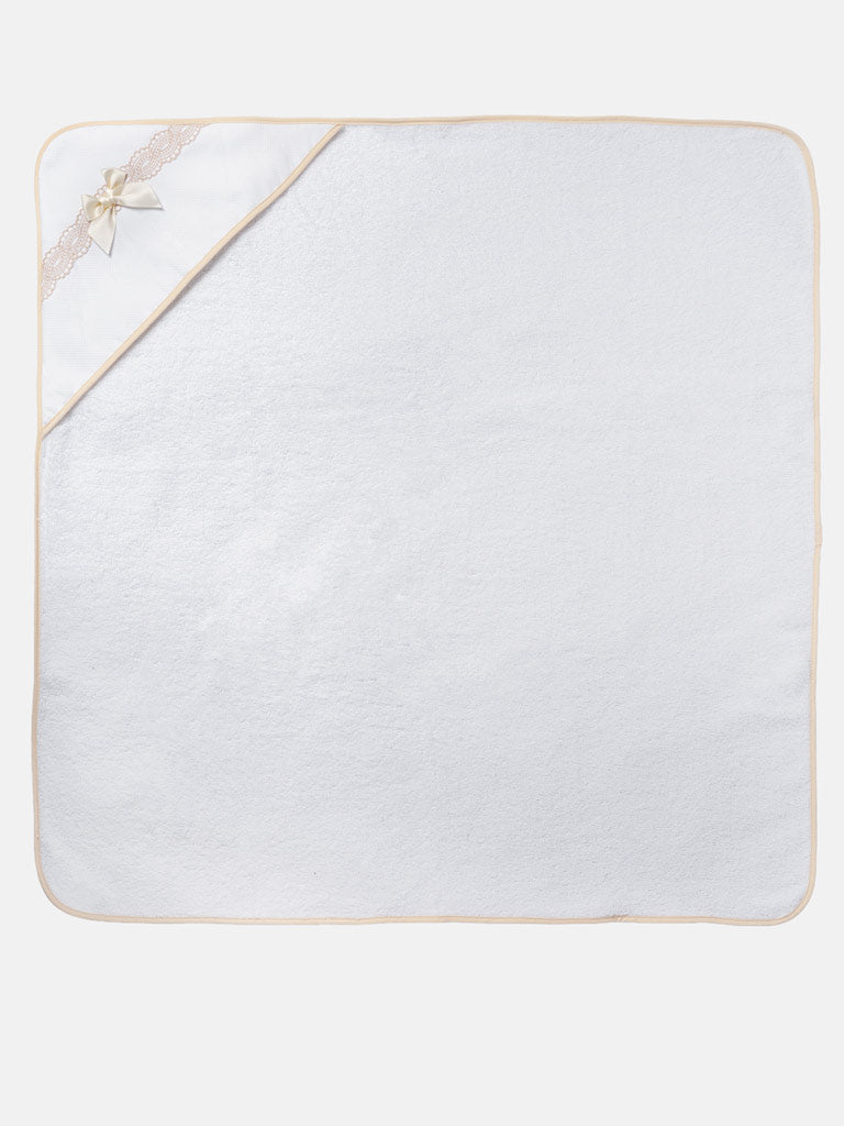 Newborn Essentials 4-Piece Gift Box Set with Wavy Lace - Beige