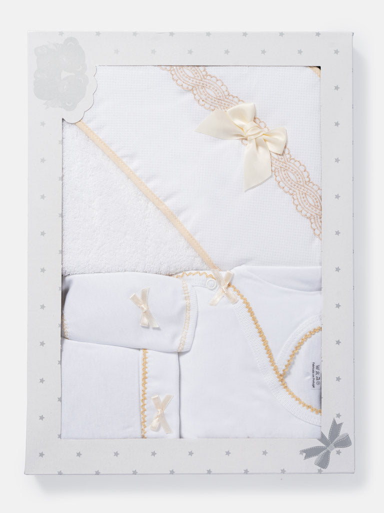Newborn Essentials 4-Piece Gift Box Set with Wavy Lace - Beige