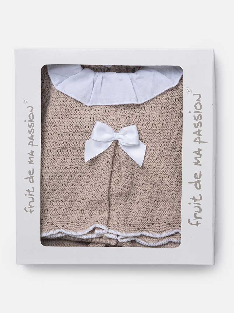Baby Girl 3-piece Scallop Knitted Gift Box Set-Beige