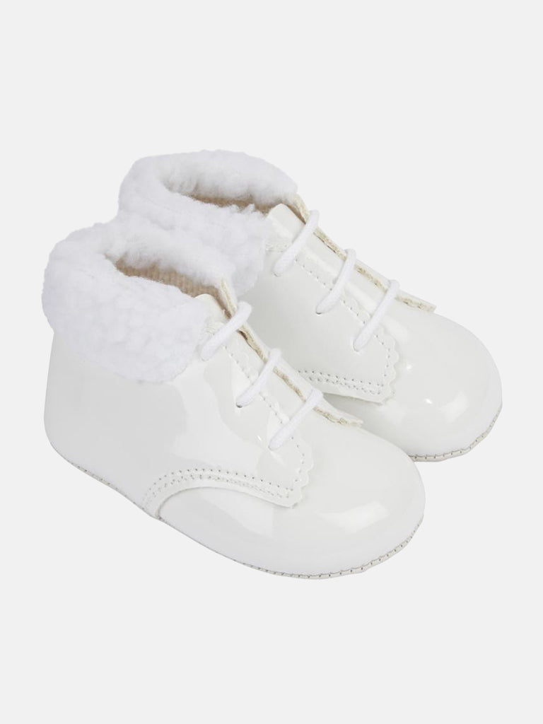 Baypods Hard Sole Unisex Faux Fur Shoes - White